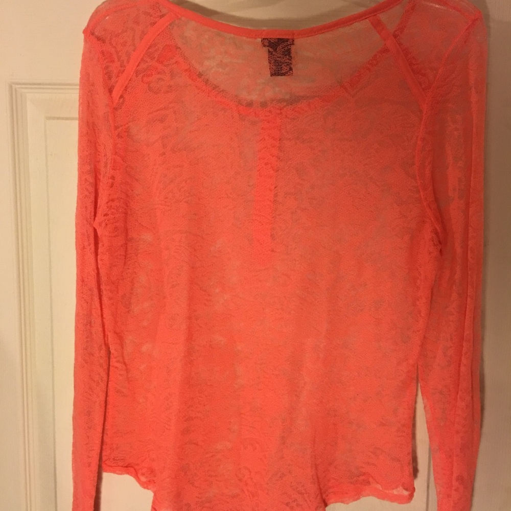 Lace t-shirt